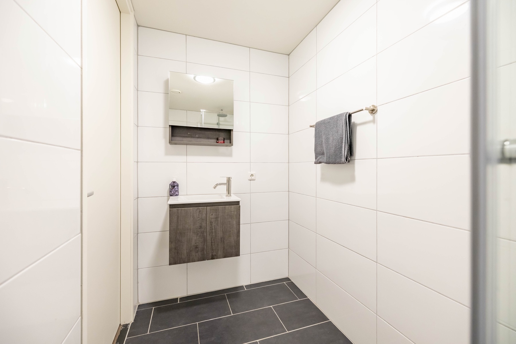 Gemeubileerd interieur van Nieuwe Boteringestraat 21-B in Groningen 14