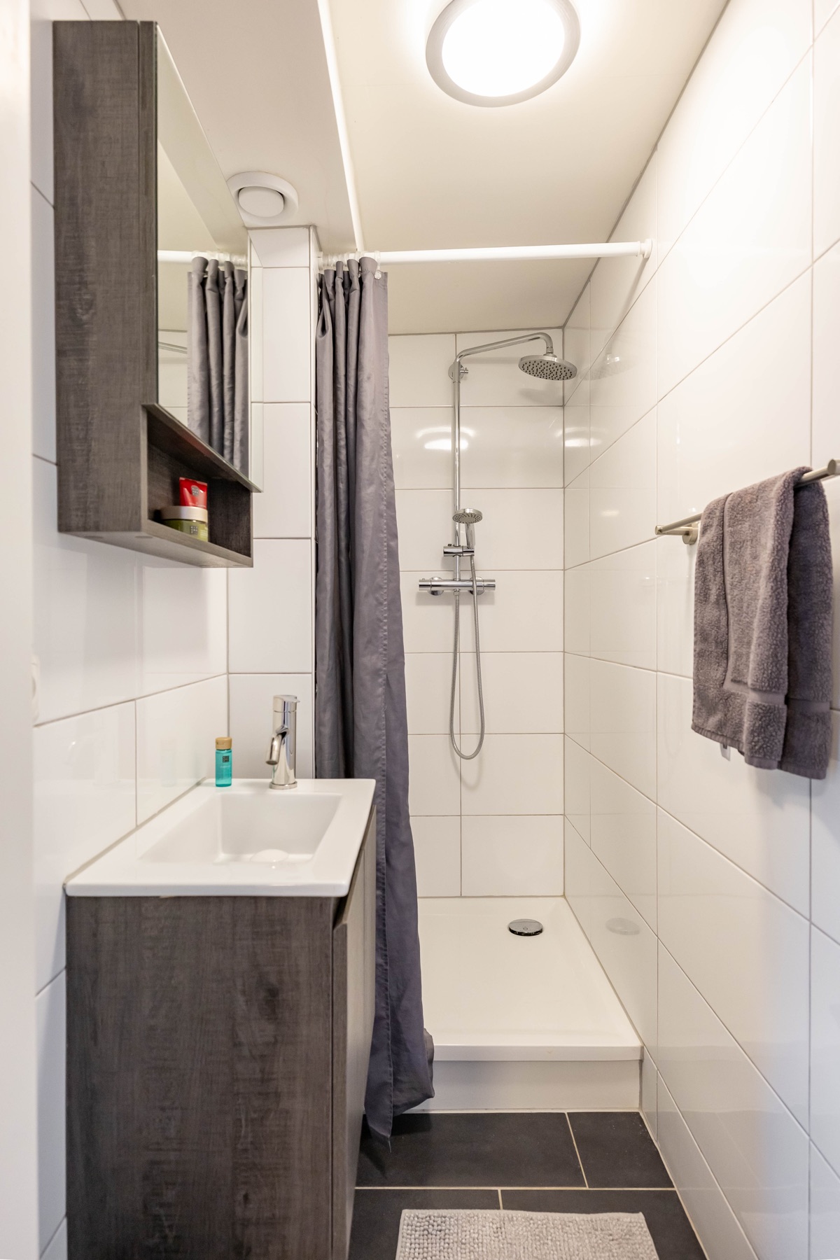 Furnished interior of Nieuwe Boteringestraat 23-C in Groningen 17