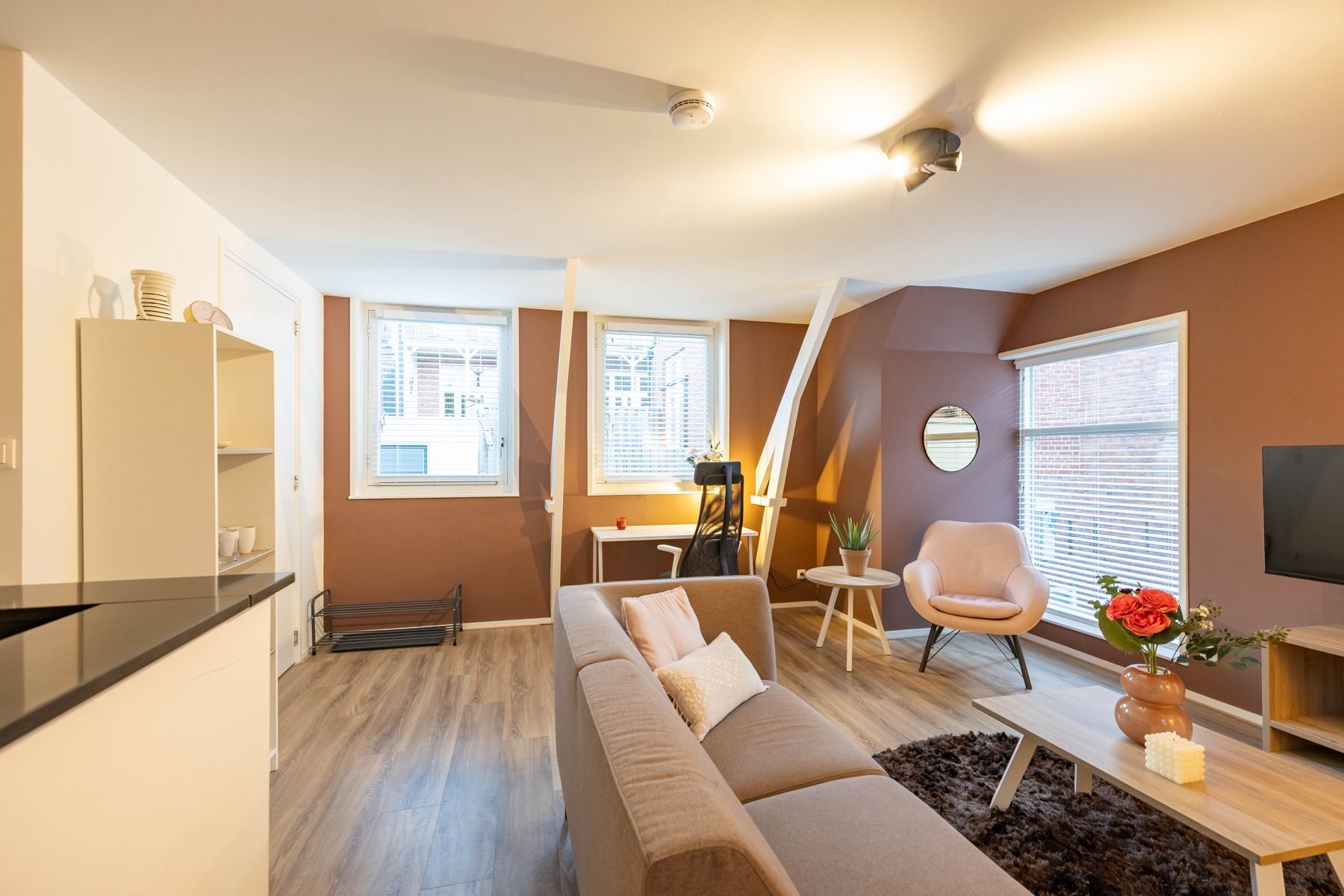 Gemeubileerd interieur van Nieuwe Boteringestraat 23-F in Groningen 14