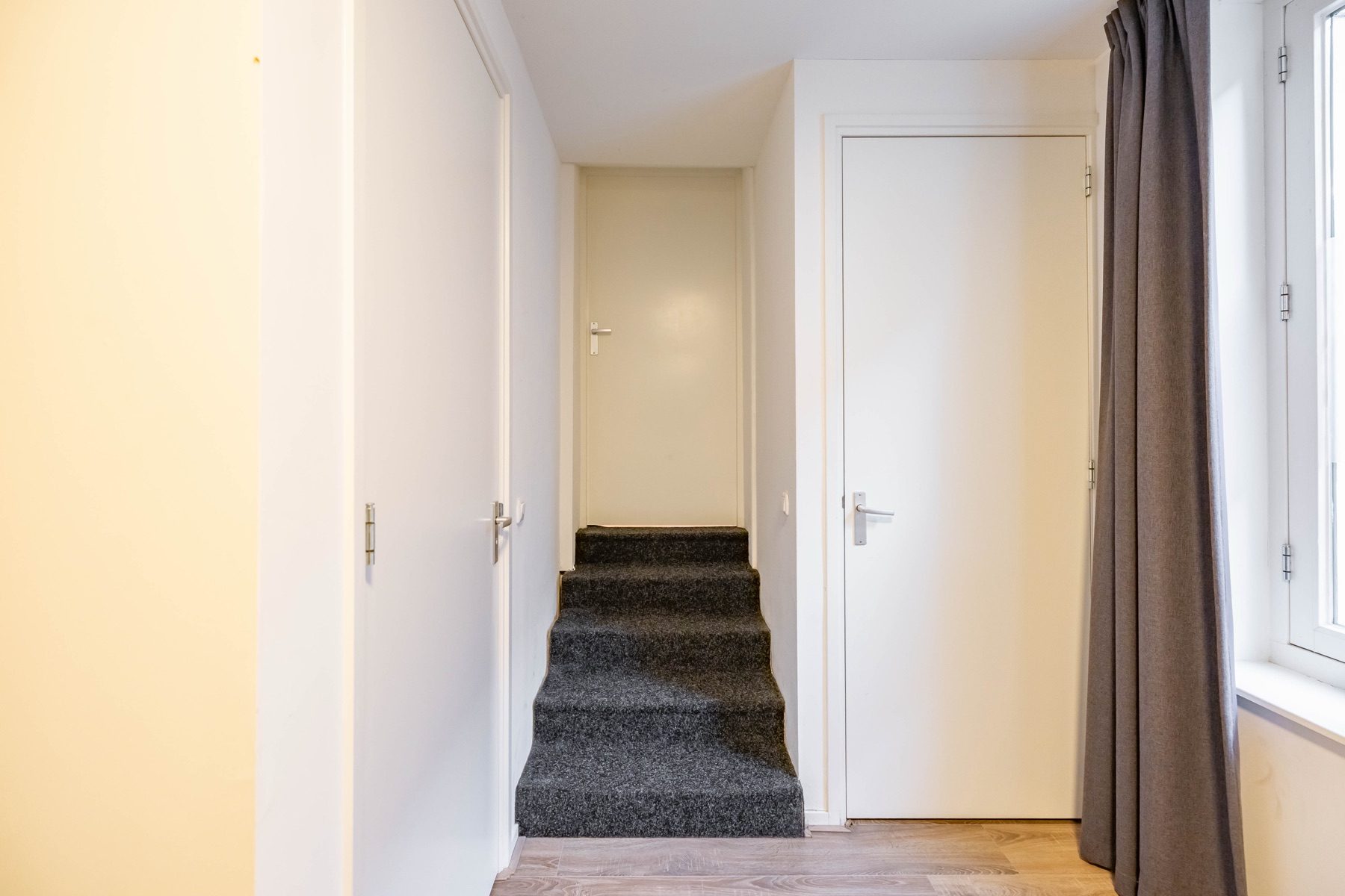 Gemeubileerd interieur van Nieuwe Boteringestraat 23-F in Groningen 17