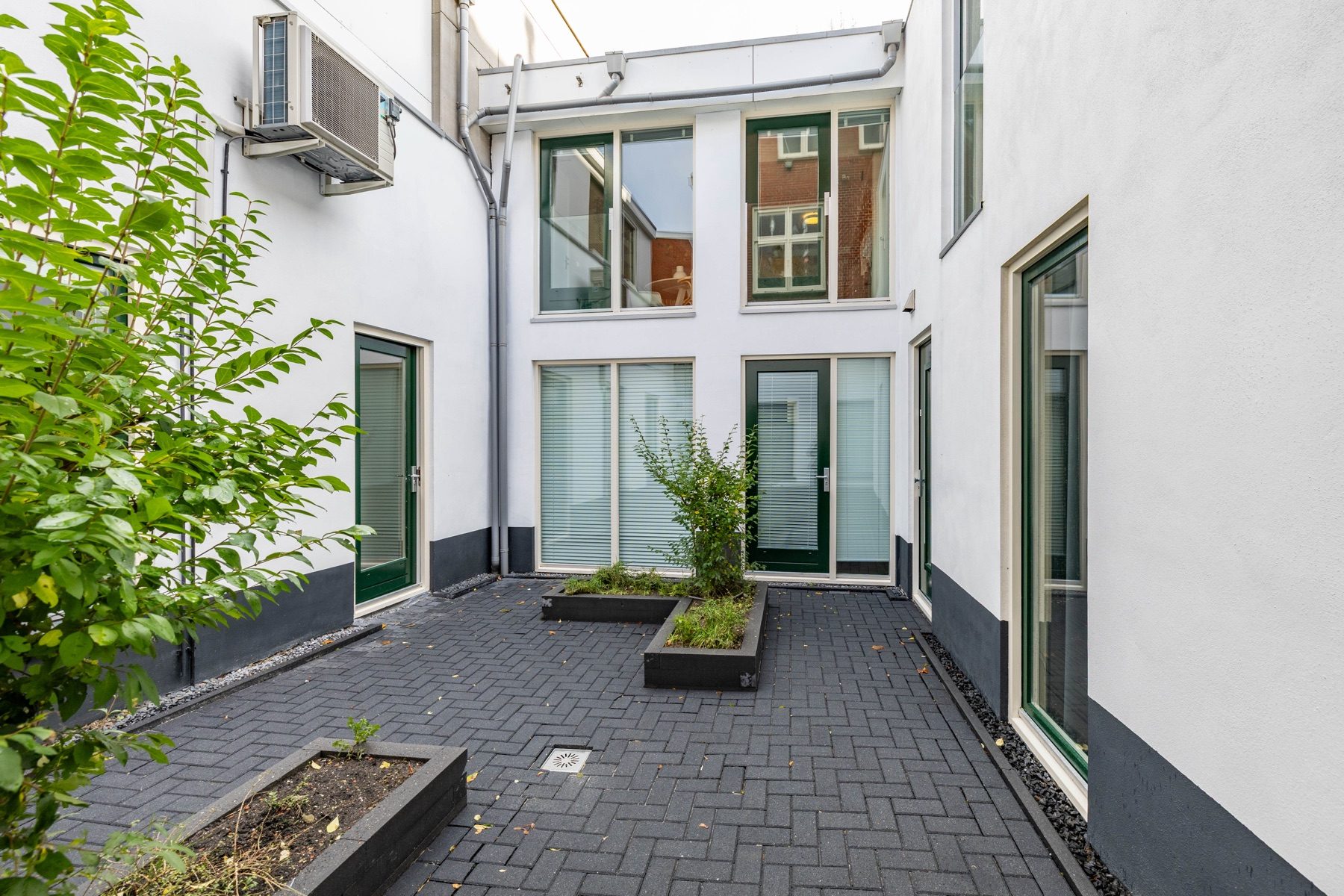 Gemeubileerd interieur van Nieuwe Boteringestraat 23-F in Groningen 21